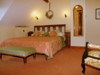 Cyfie Farm 5 Star Farm Guesthouse, Cottages and Spa 1075700 Image 1